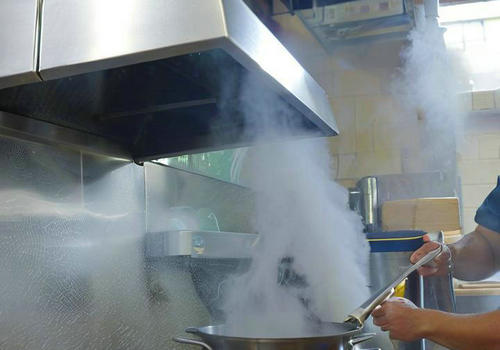 鄭州餐館后廚油煙管道清理油污的頻率一般是多少？